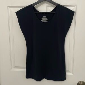 Shade women’s black cap sleeve top